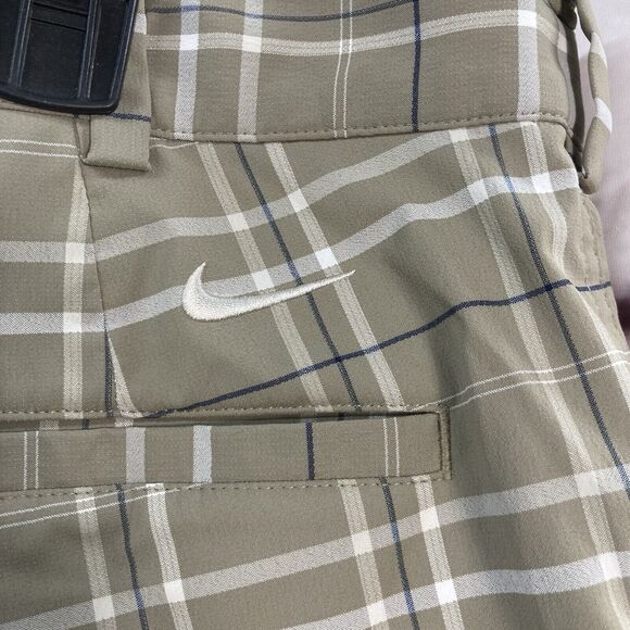 Nike Golf Shorts Mens SZ 34 Plaid Flat Front Performance Dri Fit Chino Tan Blue - Picture 4 of 12